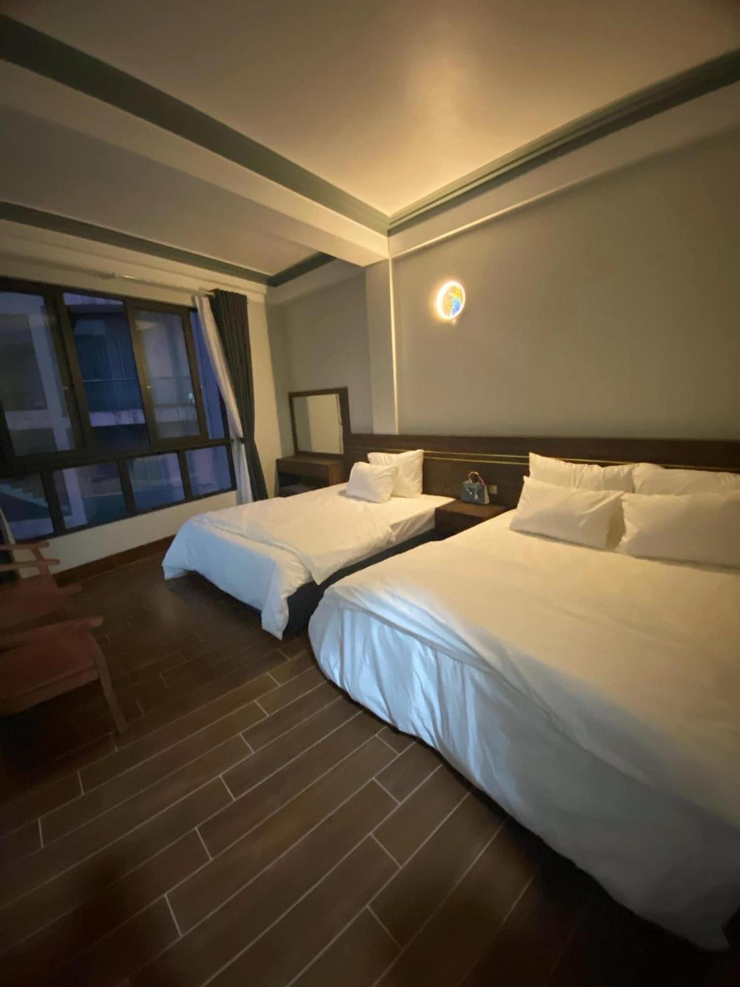 Khach San Hung Trang Hotel Tam Ðảo Exterior foto